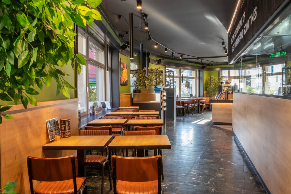 HOLY COW! GOURMET BURGER CO.